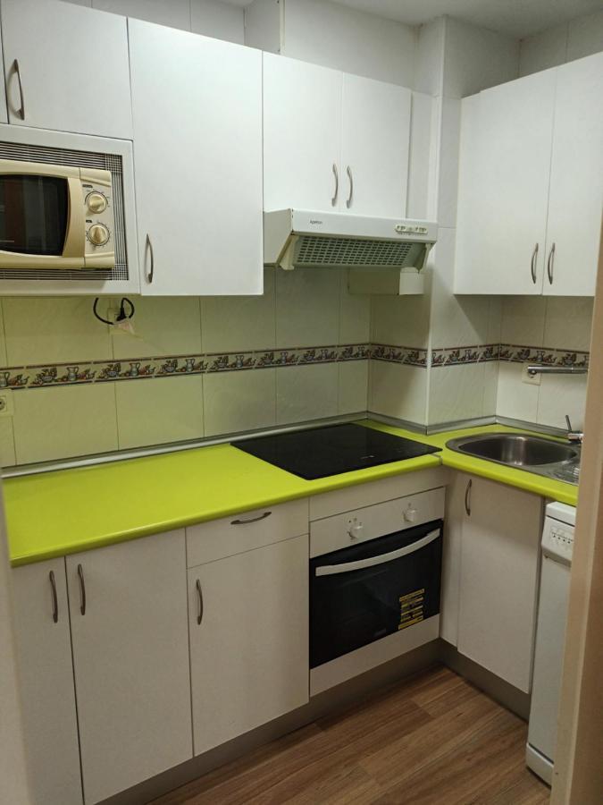 Apartamentos Bahia De Huelin Málaga Exteriör bild
