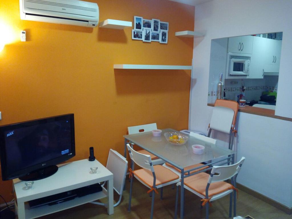 Apartamentos Bahia De Huelin Málaga Exteriör bild